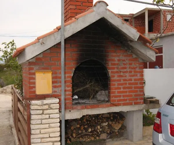 With Parking Space Ljubac, Zadar - 6141 Apartament Ražanac