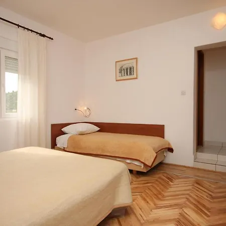 With Parking Space Ljubac, Zadar - 6141 Appartement Ražanac
